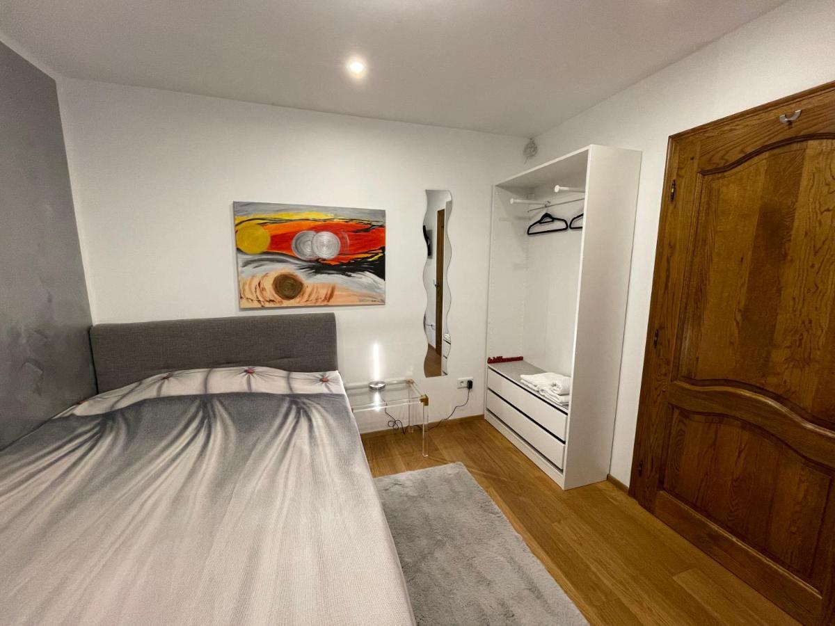 קלן Airport Rooms Waldblick מראה חיצוני תמונה