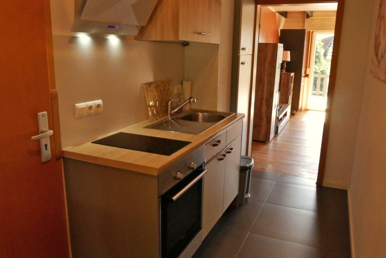 קלן Airport Rooms Waldblick מראה חיצוני תמונה